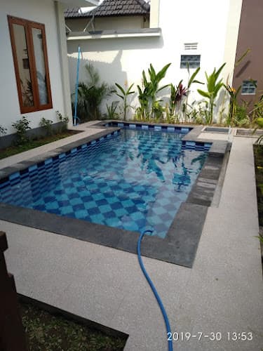 Wayan Pool Maintenance (Perawatan Kolam Renang Bali)